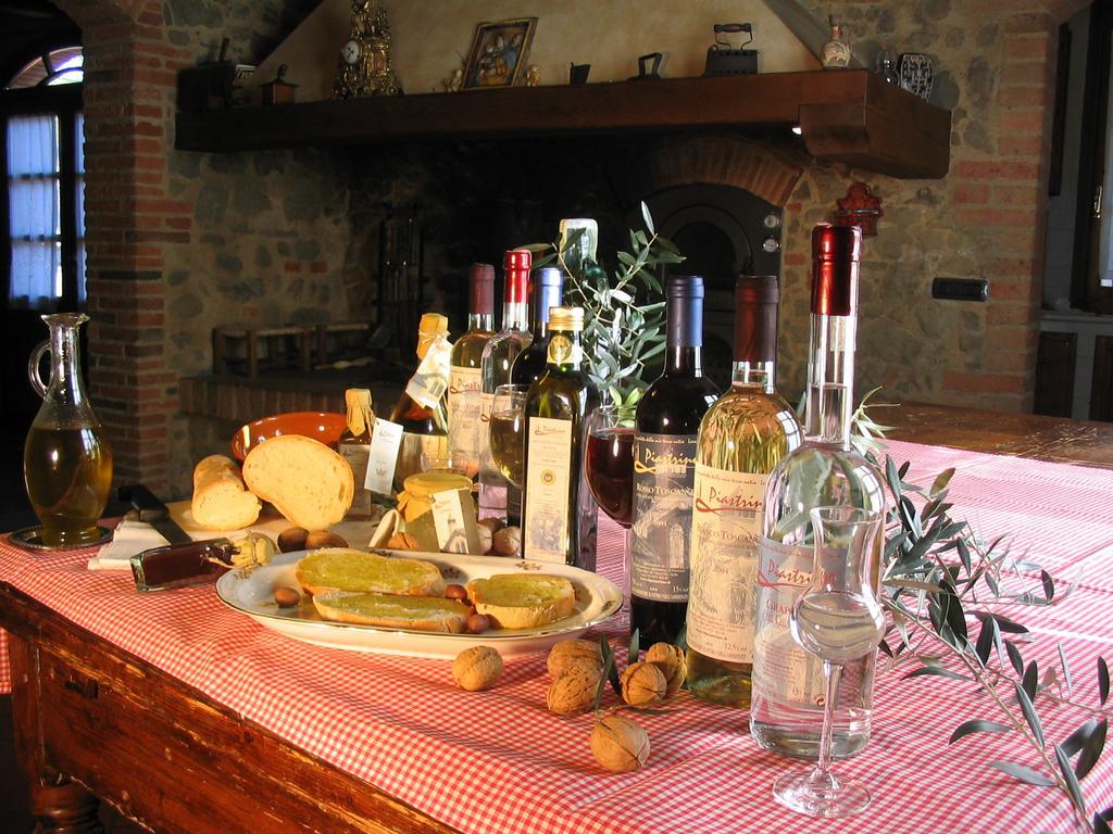 Agriturismo Il Piastrino Vinci Bagian luar foto